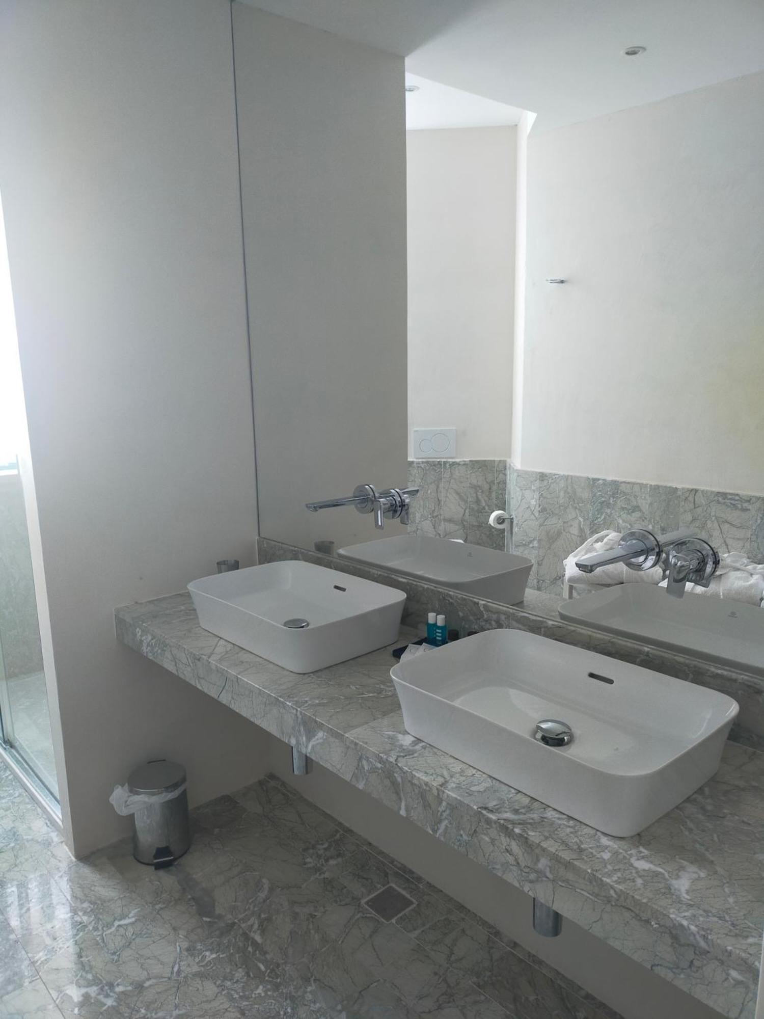 Hotel Excelsior Vasto Esterno foto
